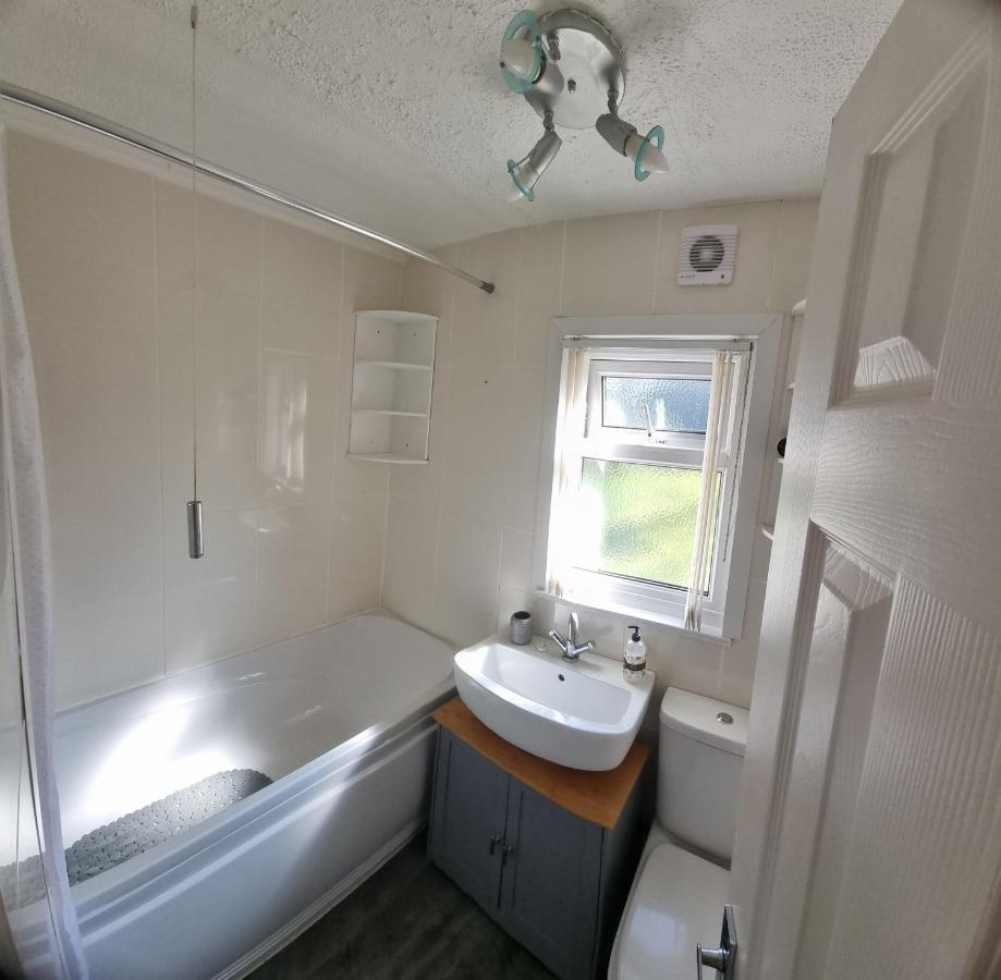 Watkin - Snowdon Cabins - Cozy Chalet - Glan Gwna, Caernarfon Caeathro Εξωτερικό φωτογραφία